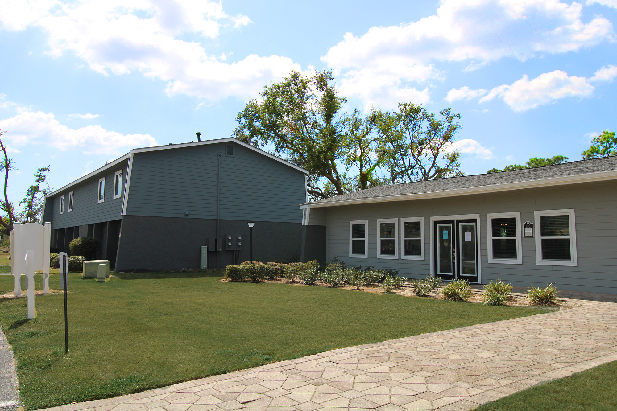 Apartments in Panama City, FL Turtle Lake Apartments